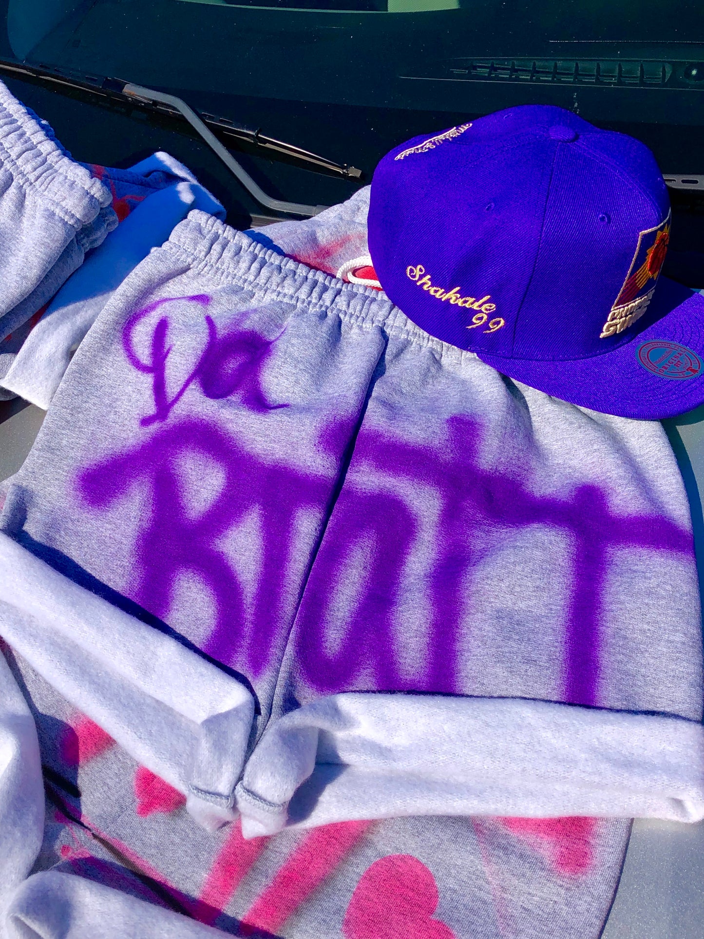 AIRBRUSH CUSTOM SHORTS